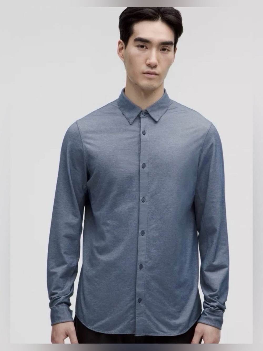 Men’s Lululemon Commission Blue Solid Long Sleeve Button-Up Career Shirt XL